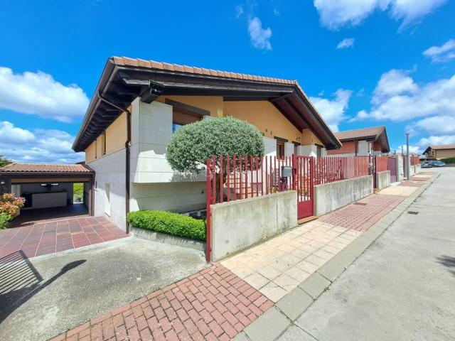 Chalet en venta en Villagonzalo Pedernales, Castilla y León