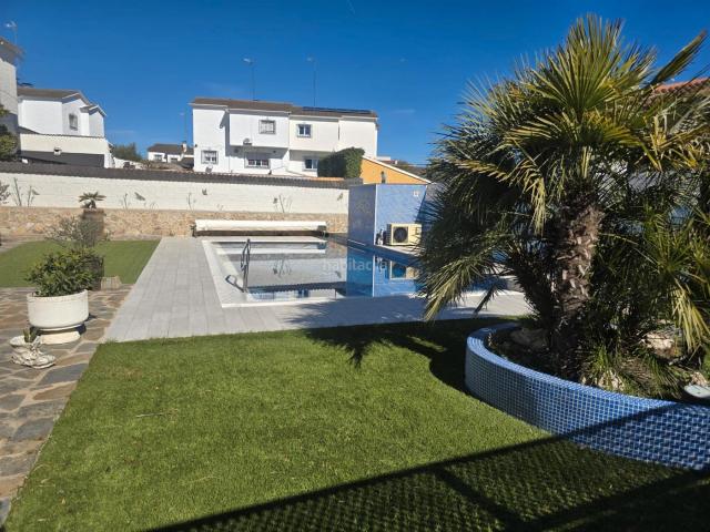 Chalet en venta en Villamanta, Madrid