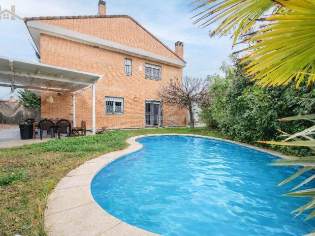 Chalet en venta en Villamantilla, Madrid