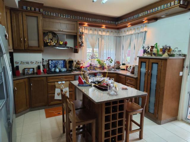 Chalet en venta en Navatejera, Villaquilambre
