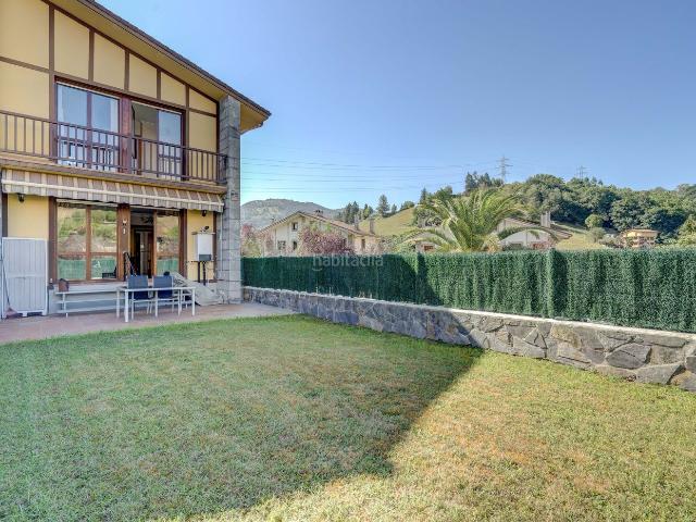 Chalet en venta en Zizurkil, Guipúzcoa