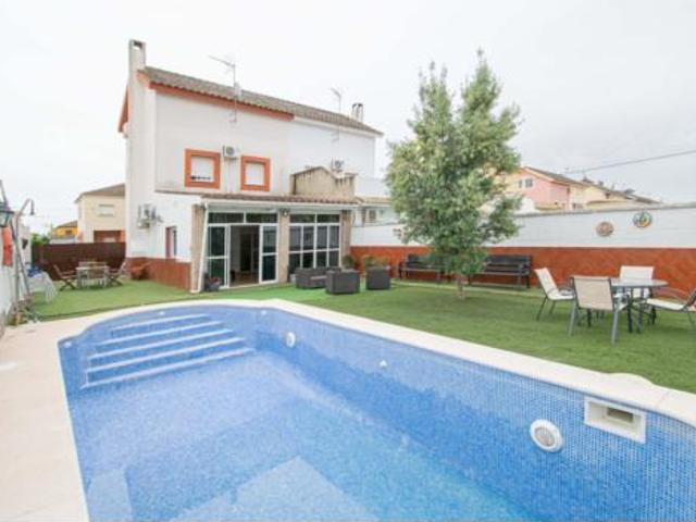 Chalet en venta en Almensilla, Andalucía