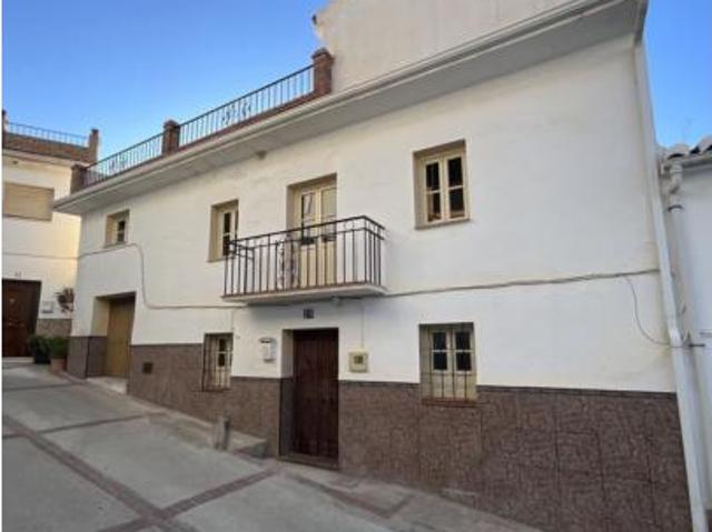 Villa en venta en Alozaina, Urbanización 