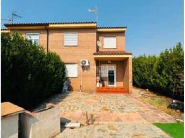 Chalet en venta en Argés, Castilla-La Mancha