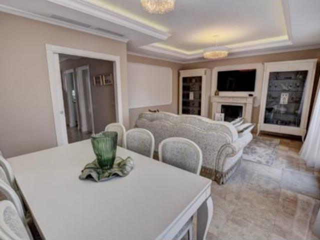 Chalet en venta en Arroyo de la Miel-Benalmádena Costa, Benalmádena