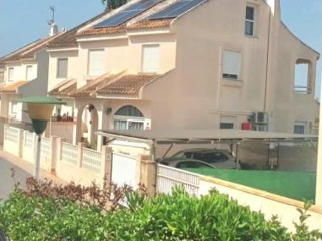 Villa en venta en Benidorm