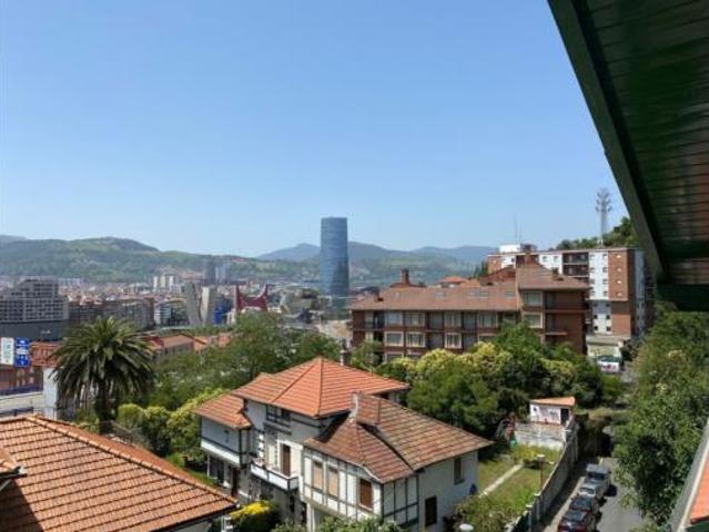 Chalet en venta en Uribarri, Bilbao