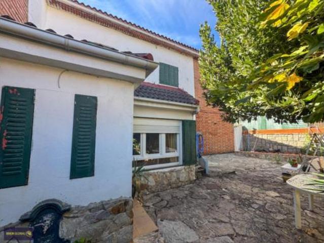 Chalet en venta en Buitrago Del Lozoya, Madrid
