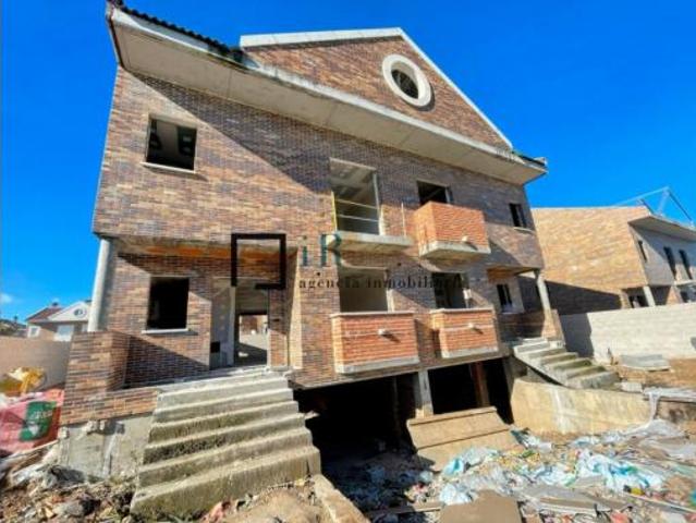 Chalet en venta en Burguillos De Toledo, Castilla-La Mancha