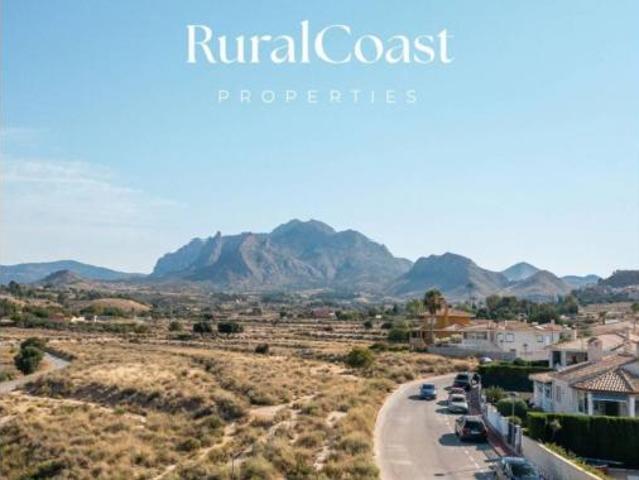 Chalet en venta en Urbanización Valle Dorado, l'Alacantí