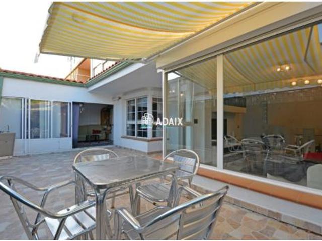 Chalet en venta en Residencial Universidad, Cáceres
