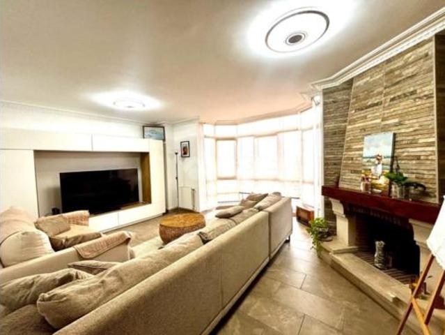 Chalet en venta en Herrera, Camargo