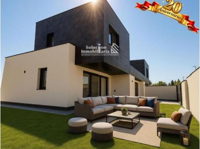 Chalet en venta en Carpihuelo, Carbajosa De La Sagrada