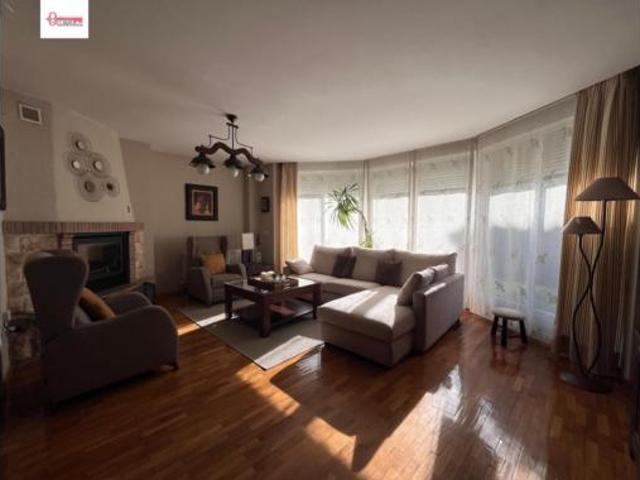Chalet en venta en Cardeñajimeno, Castilla y León