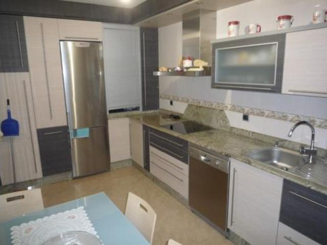 Chalet en venta en Carracedelo, León