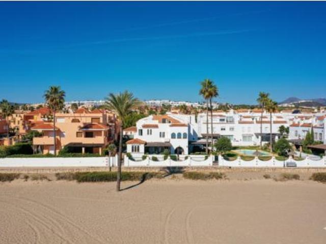 Chalet en venta en Marina de Casares, Costa del Sol Occidental