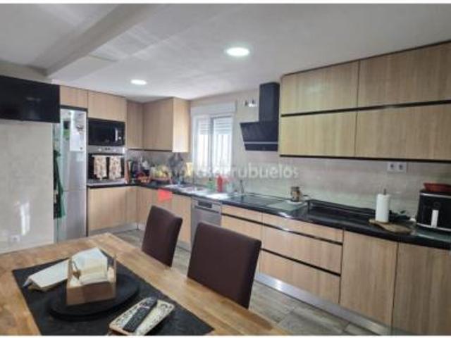 Chalet en venta en Casarrubuelos, Madrid