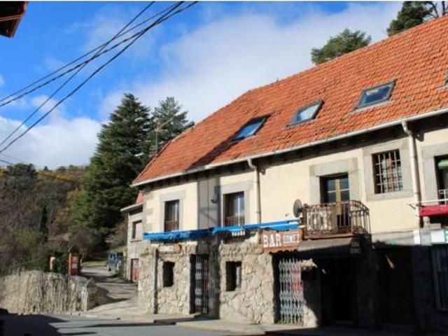 Villa en venta en Cercedilla