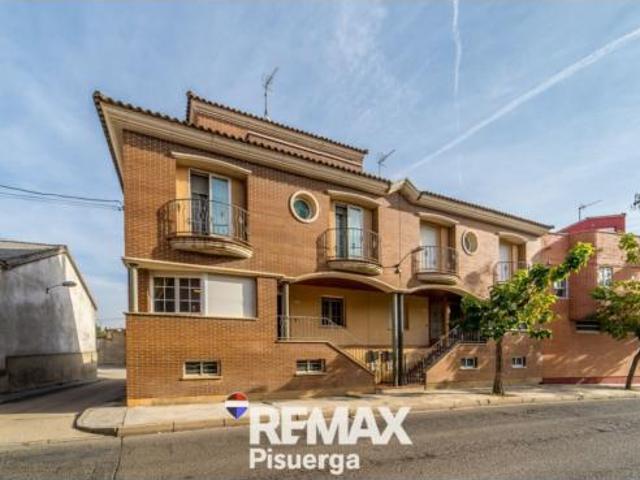 Chalet en venta en Cigales, Valladolid