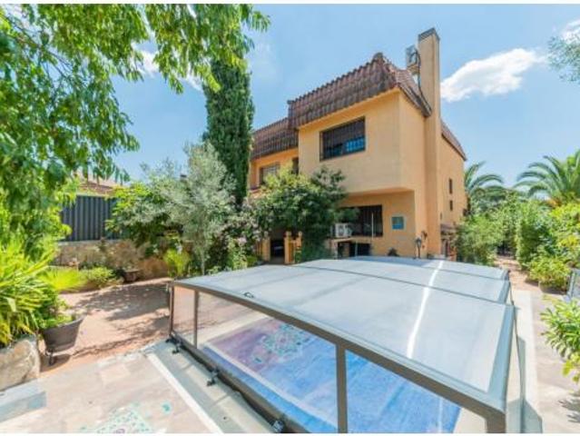 Chalet en venta en Colmenarejo, Urbanización Los Escoriales