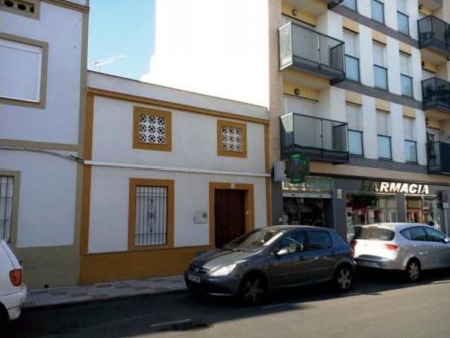 Villa en venta en Don Benito, Barrio de San Sebastián