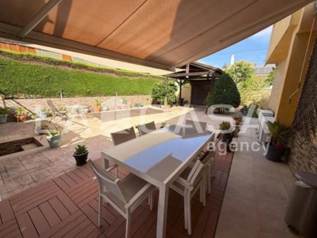 Chalet en venta en Distrito de Quinto, Dos Hermanas