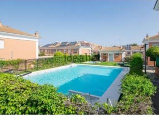 Chalet en venta en Distrito de Quinto, Dos Hermanas