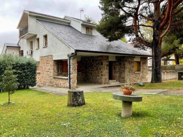 Chalet en venta en El Espinar, Segovia