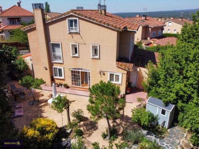 Villa en venta en El Molar, La Cabaña