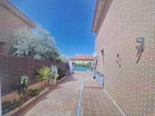 Chalet en venta en Erustes, Castilla-La Mancha