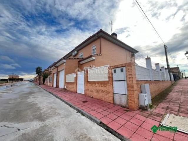 Chalet en venta en Erustes, Castilla-La Mancha