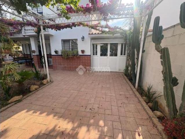Chalet en venta en Camino de Umbrete, Espartinas