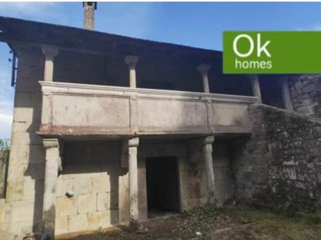 Chalet en venta en Friol, Lugo