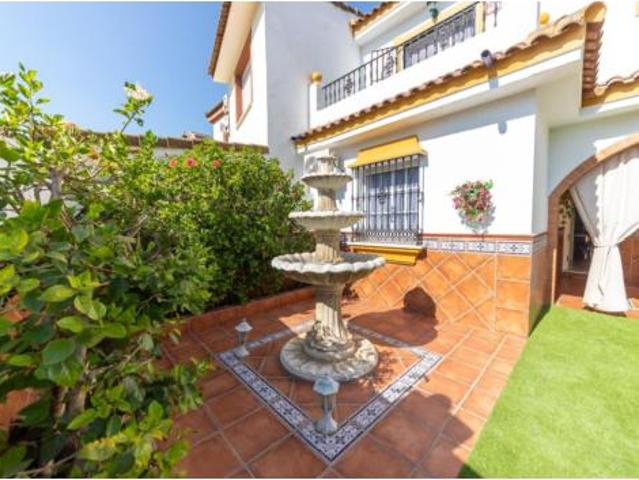Chalet en venta en Parcelas de Porsiver, Gelves