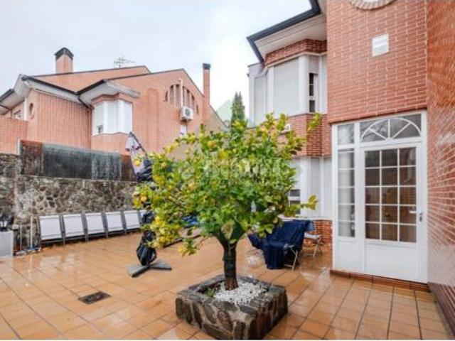 Chalet en venta en Griñón, Madrid