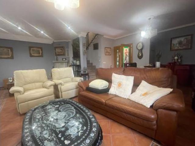 Chalet en venta en Hontanares De Eresma, Castilla y León