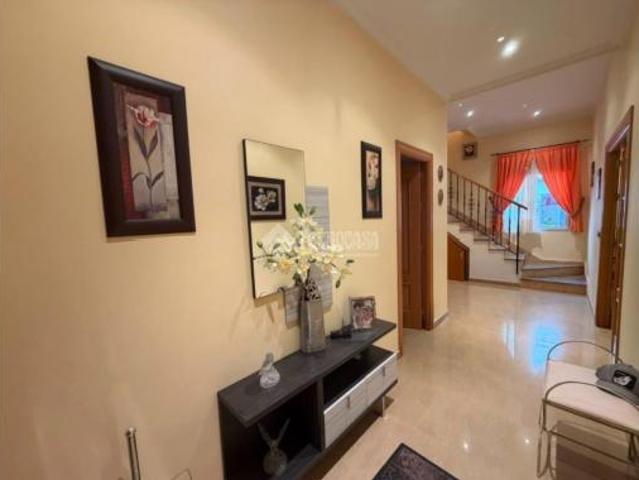 Chalet en venta en Jabalquinto, Andalucía