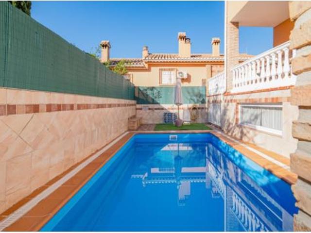 Chalet en venta en Jun, Granada