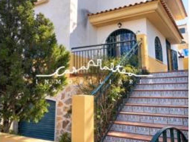Chalet en venta en la Marina Baixa, Valencia