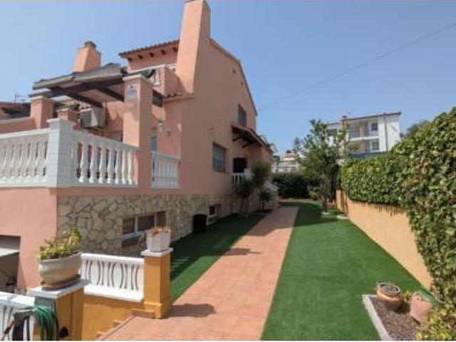 Chalet en venta en el Castell de Montornès, Tarragonès