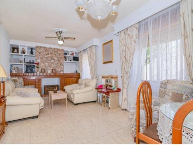 Chalet en venta en San Antonio, La Zubia