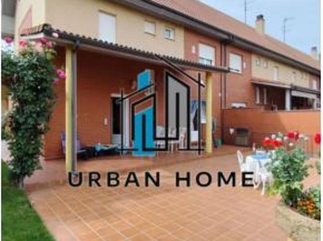 Chalet en venta en Eras de Renueva, León