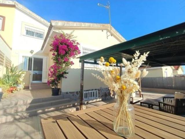 Chalet en venta en Lominchar, Castilla-La Mancha