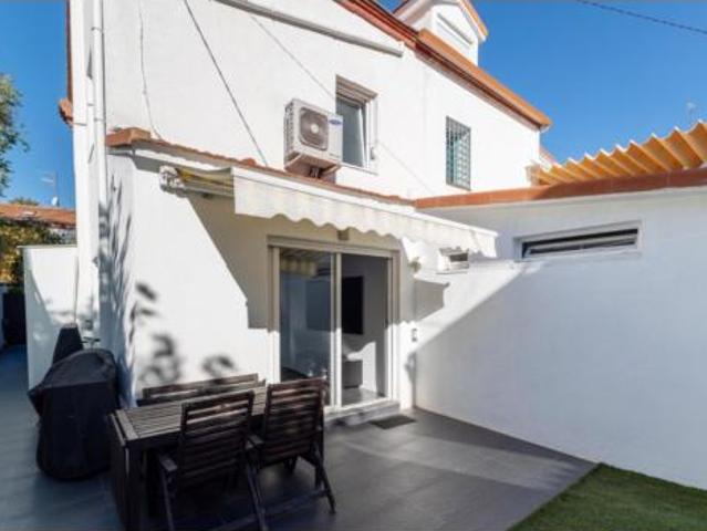 Chalet en venta en Chamartín, Madrid
