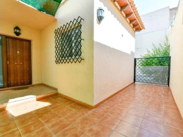 Chalet en venta en Puerto de la Torre, Málaga-Costa del Sol