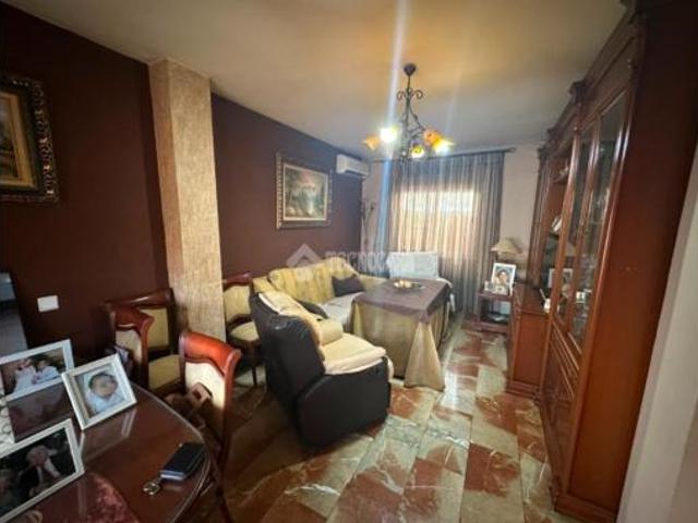 Chalet en venta en Mengíbar, Andalucía