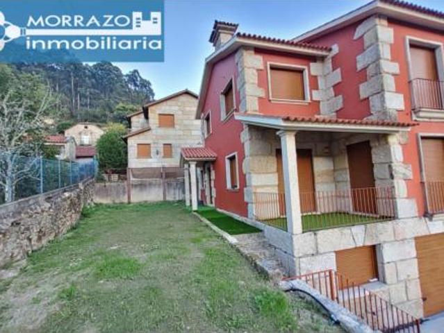 Chalet en venta en Reibón, O Morrazo
