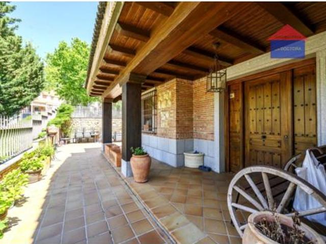 Chalet en venta en Navalcarnero, Madrid