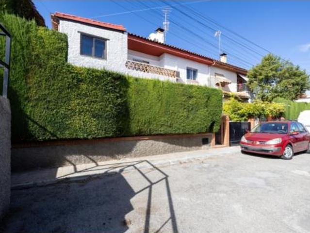 Chalet en venta en Ogíjares, Granada