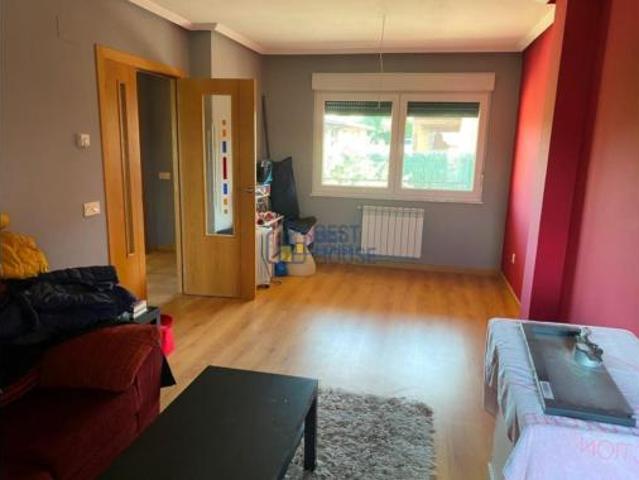 Chalet en venta en Onzonilla, Castilla y León